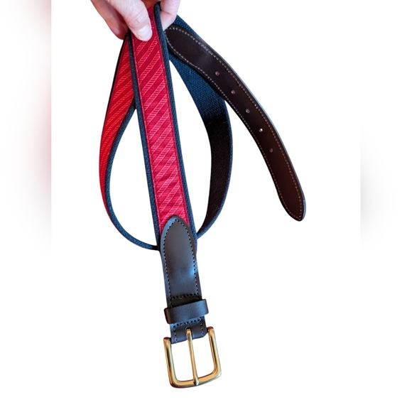 Vineyard Vines Brown and Red Faux Leather Belt with Gold Buckle 40 - Picture 1 of 8